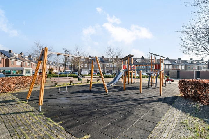 Foto 35 van Busweg 5