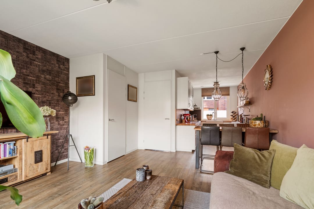 Photo 7 of Demerstraat 10