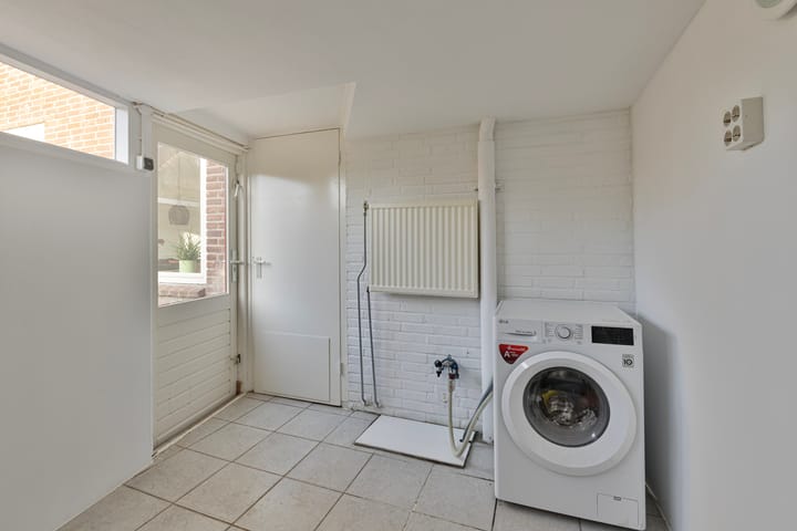 Photo 12 of Tuinstraat 22