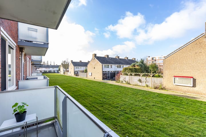 Foto 27 van Madame Curiestraat 3