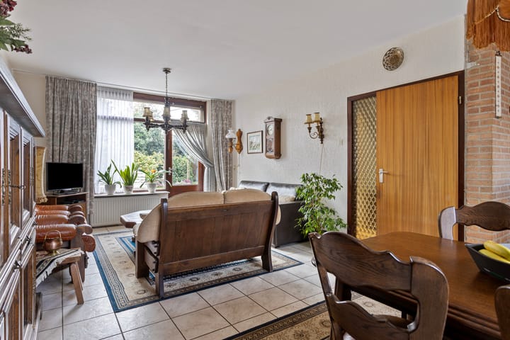 Foto 7 van Zeedahliaweg 12