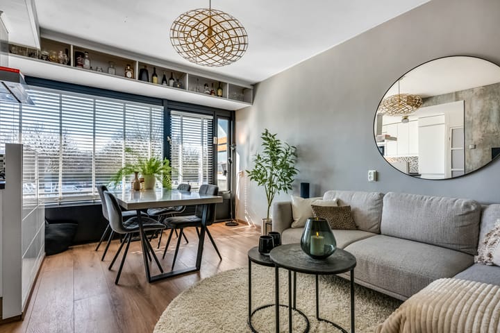 Foto 2 van Cloekplein 6