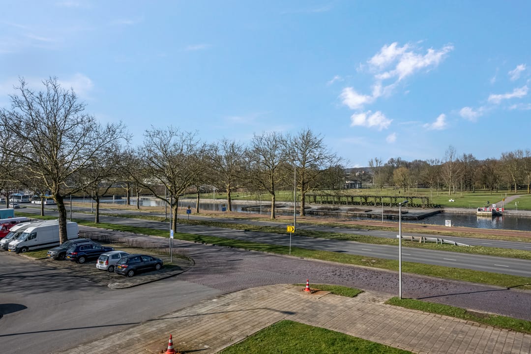 Foto 32 van Cloekplein 6