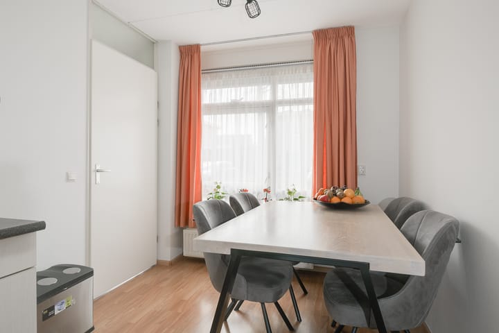 Foto 19 van Hof van Parijs 64