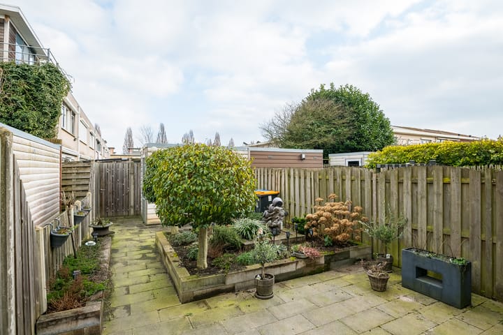 Foto 44 van Hof van Parijs 64