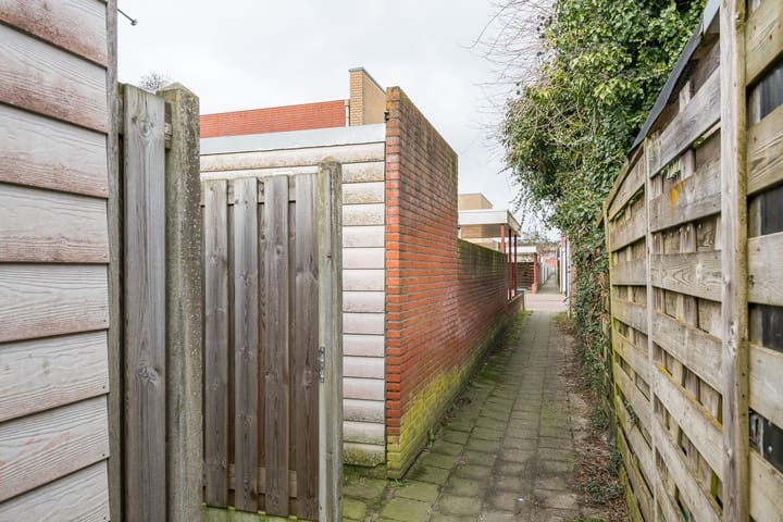 Foto 48 van Hof van Parijs 64