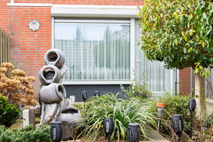 Foto 50 van Hof van Parijs 64