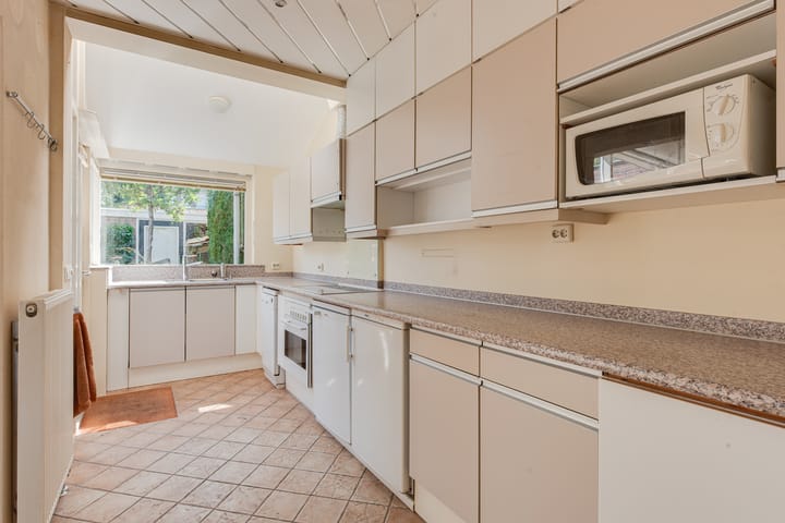 Photo 12 of Van Kinsbergenlaan 35