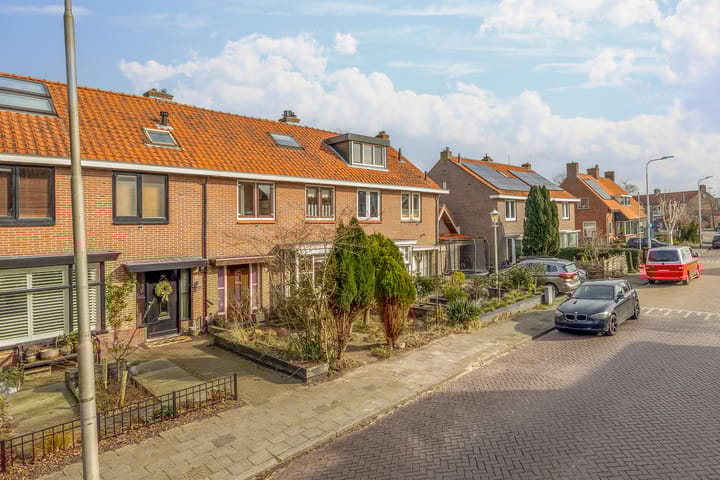 Foto 1 van Adelborst van Leeuwenlaan 23