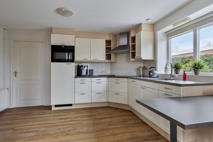 Foto 18 van Nijewei 16