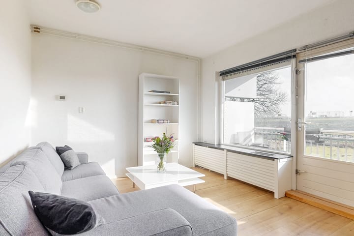 Foto 2 van Poolster 152