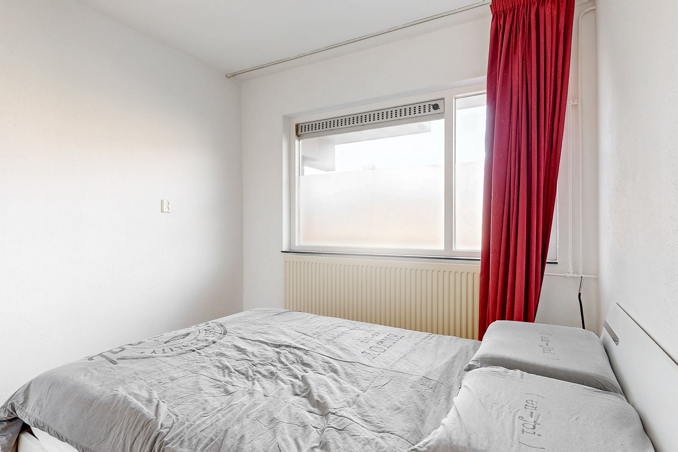 Foto 12 van Poolster 152