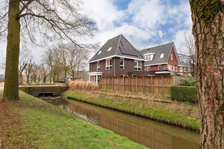 Foto 4 van Van Houtenlaan 2