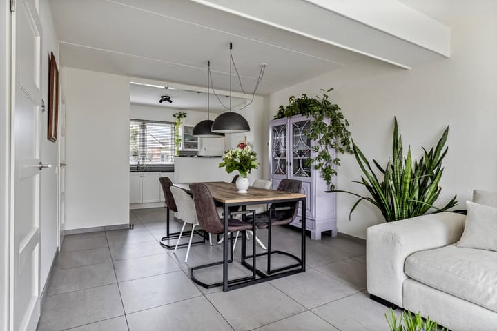 Foto 15 van Middelgat 65