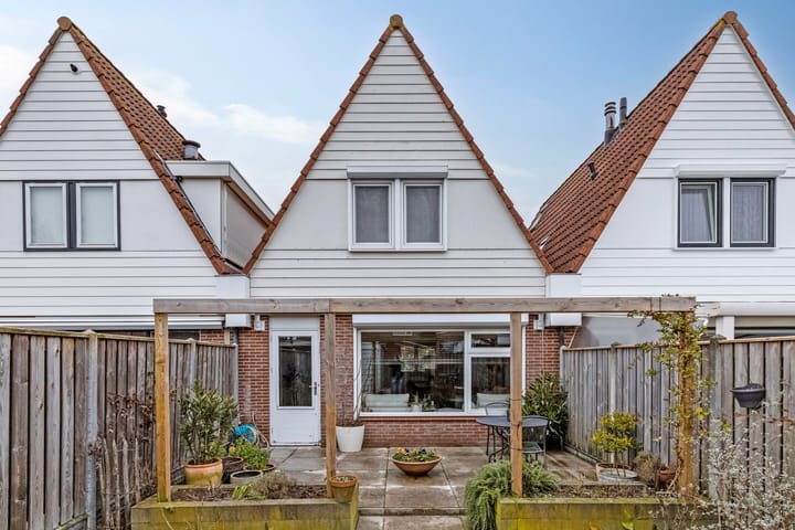 Foto 33 van Middelgat 65