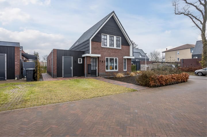 Bisschopstraat 10