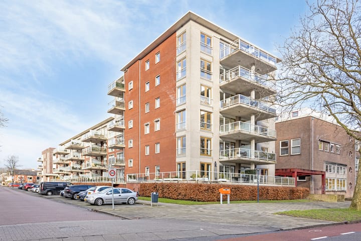 Photo 1 of Sint Laurentiusstraat 19