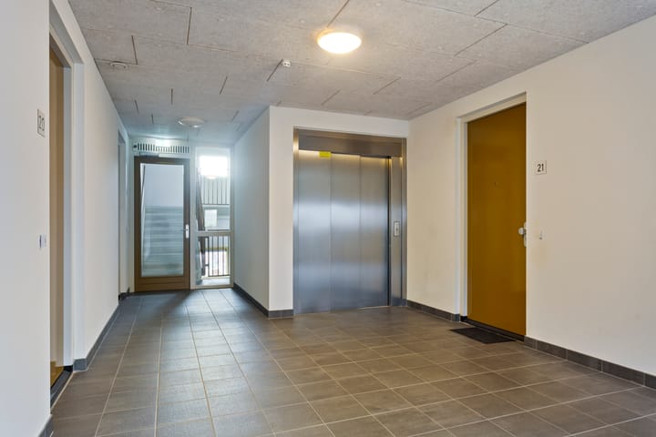 Photo 13 of Sint Laurentiusstraat 19