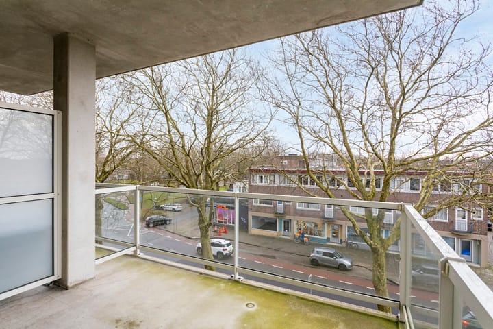 Photo 28 of Sint Laurentiusstraat 19