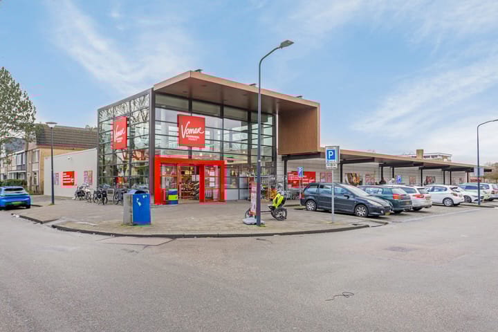 Photo 35 of Sint Laurentiusstraat 19