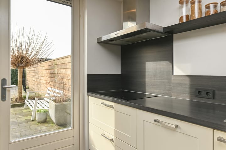 Foto 18 van Leliestraat 20