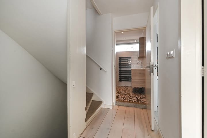 Foto 31 van Leliestraat 20