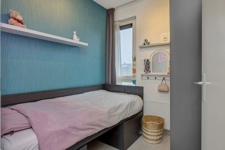 Foto 24 van Donkervoortseloop 28