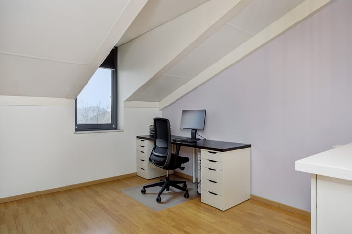 Foto 31 van Donkervoortseloop 28