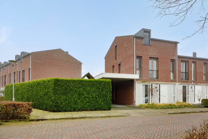 Foto 46 van Donkervoortseloop 28