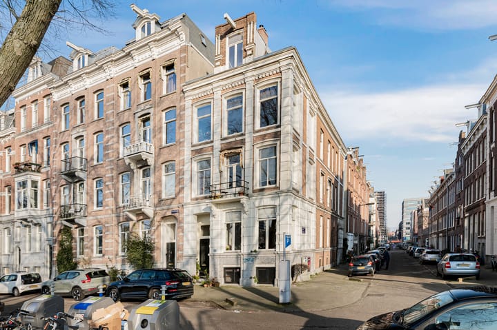 Photo 1 of Weesperzijde 15-1