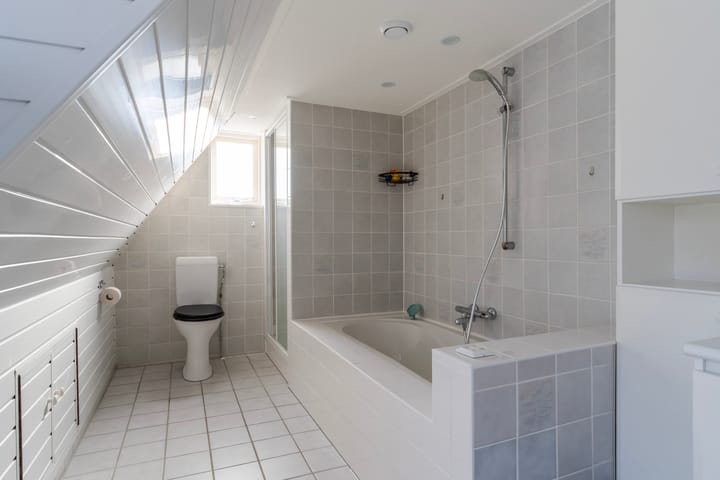 Foto 5 van Langebuorren 49