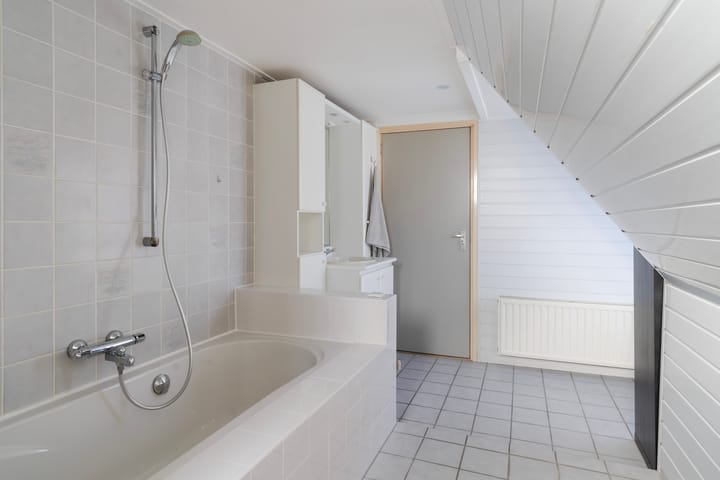 Foto 18 van Langebuorren 49