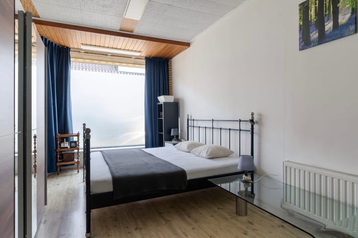 Foto 24 van Langebuorren 49