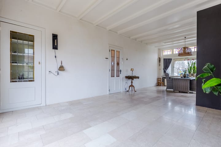 Foto 13 van Parallelweg 80