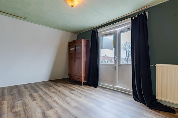 Foto 23 van Parallelweg 80