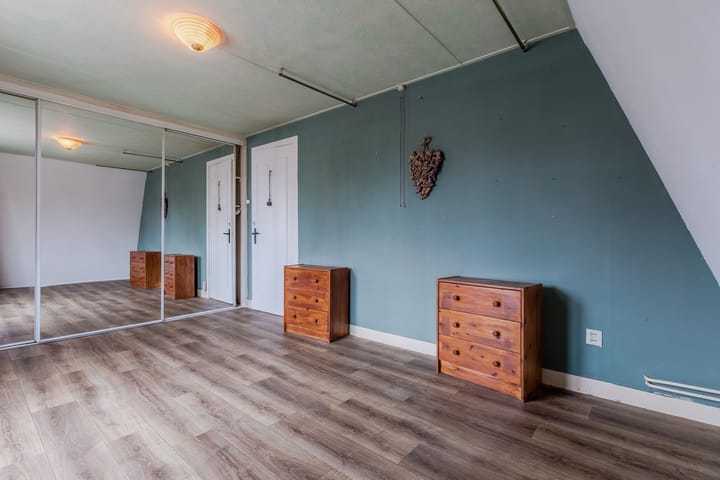 Foto 25 van Parallelweg 80