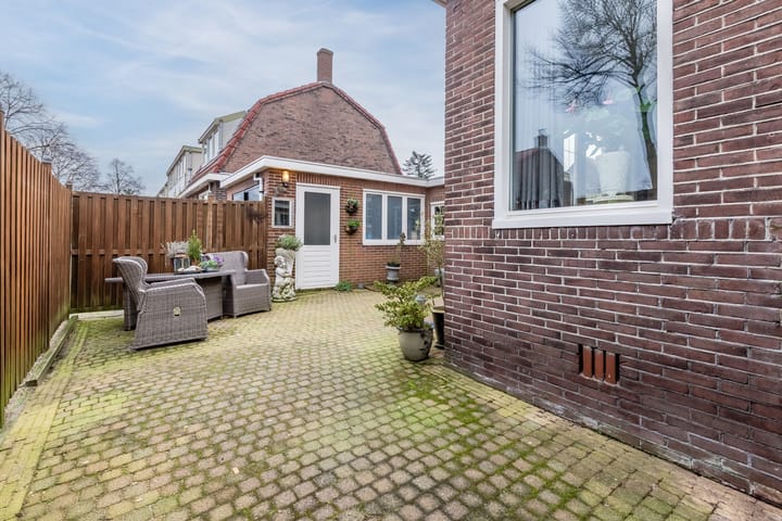 Foto 42 van Parallelweg 80