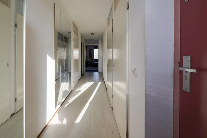 Foto 28 van 2e Middellandstraat 52