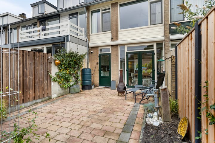 Foto 28 van Vondellaan 25