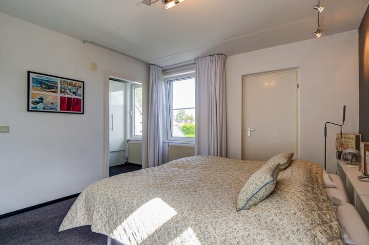 Foto 28 van Raadhuisstraat 24