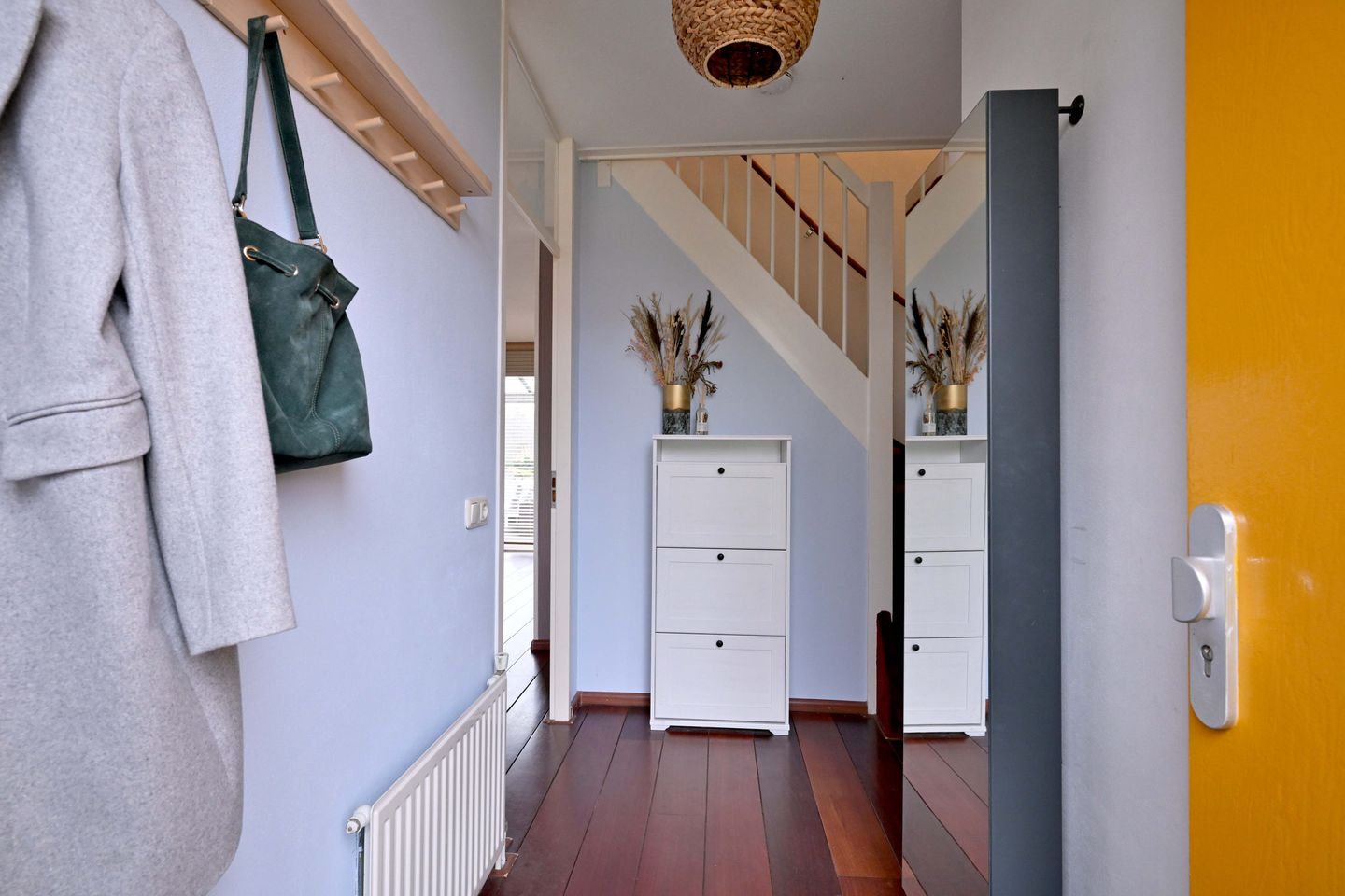 Photo 5 of Vincent van Goghstraat 9