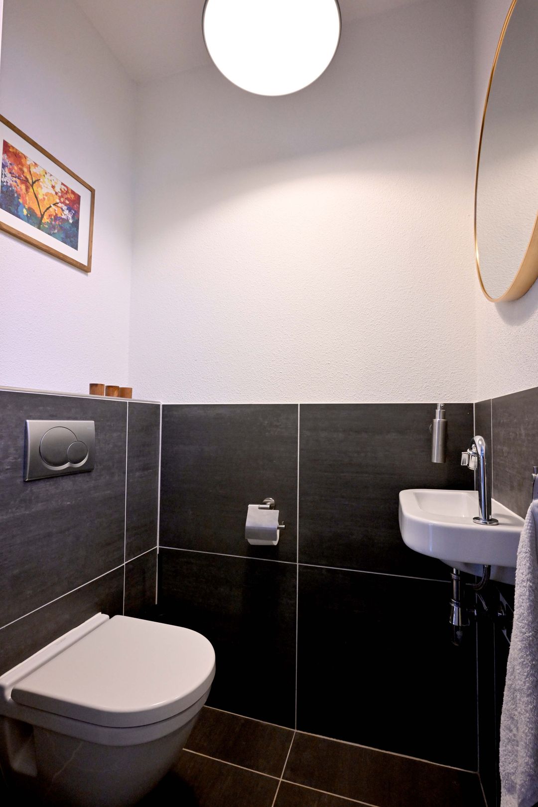 Photo 13 of Vincent van Goghstraat 9