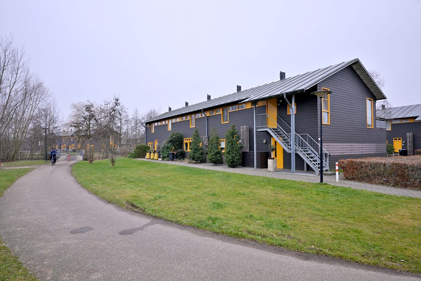 Photo 35 of Vincent van Goghstraat 9