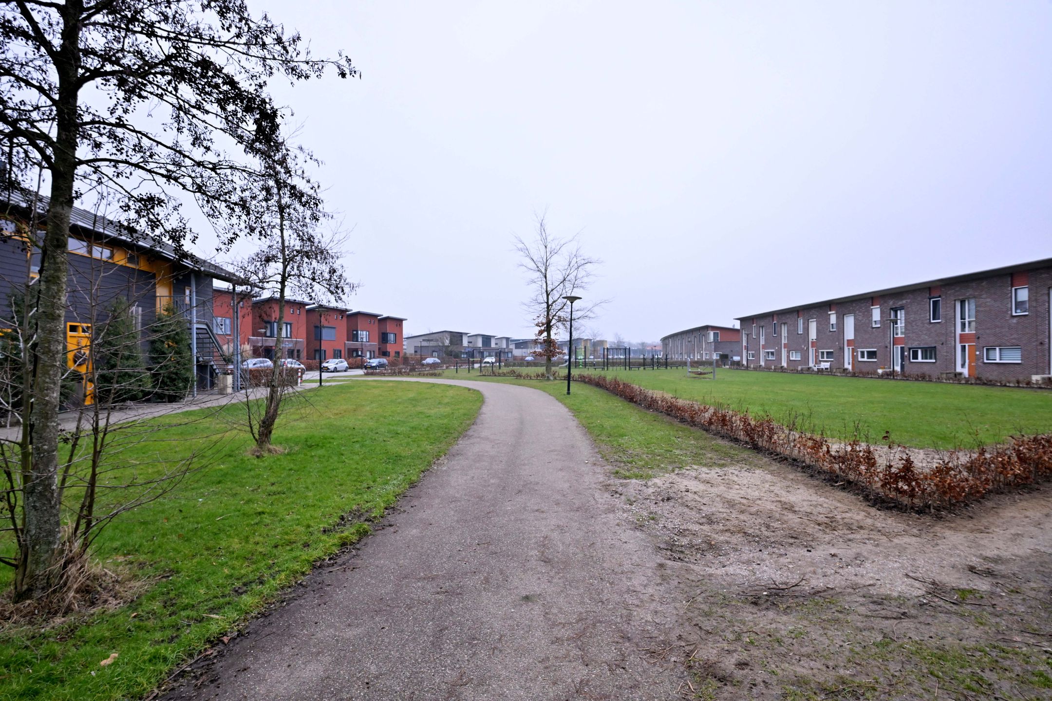 Photo 36 of Vincent van Goghstraat 9