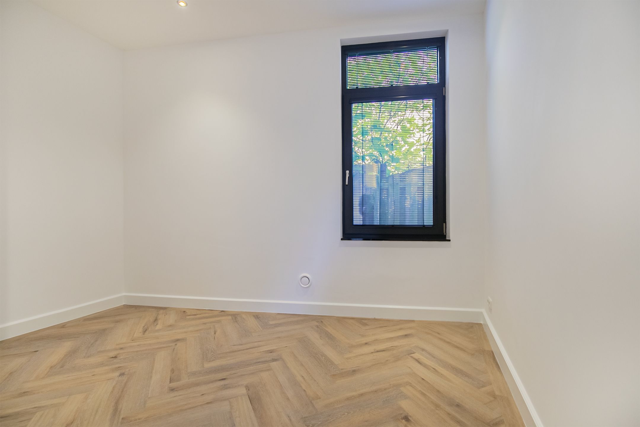 Foto 12 van Fahrenheitstraat 14