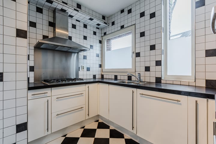 Foto 3 van Stoomlederplein 5