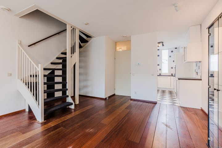 Foto 8 van Stoomlederplein 5