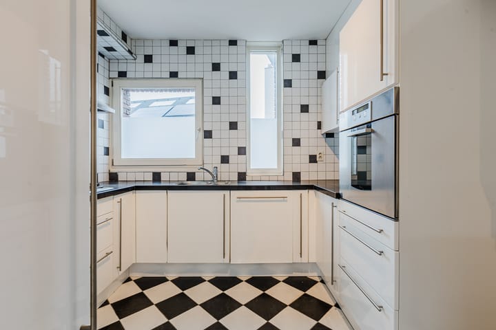 Foto 11 van Stoomlederplein 5