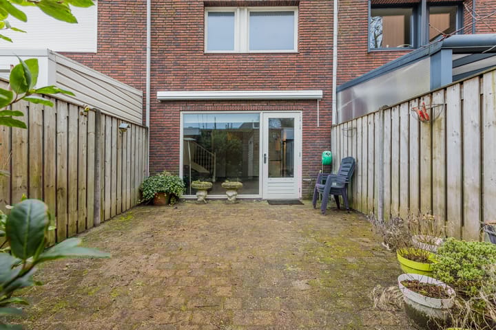 Foto 13 van Stoomlederplein 5