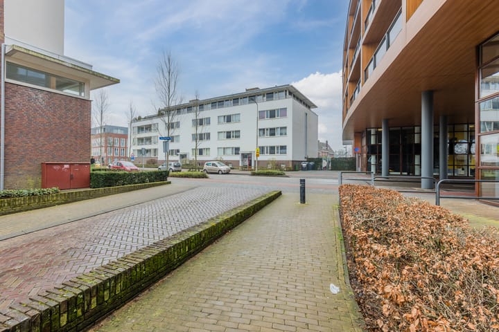 Foto 33 van Stoomlederplein 5